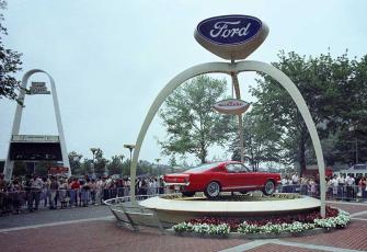 Presentación Ford Mustang, Feria Mundial de Nueva York, 17 de abril de 1964